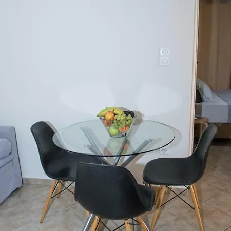 A Beautifull 2nd Floor Close To The Port Appartamento *